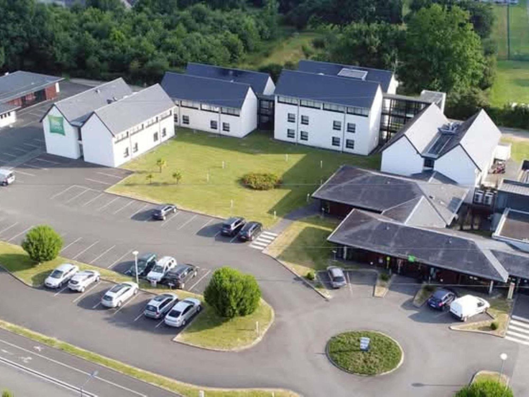 Ibis Styles Segre Hotel Exterior photo